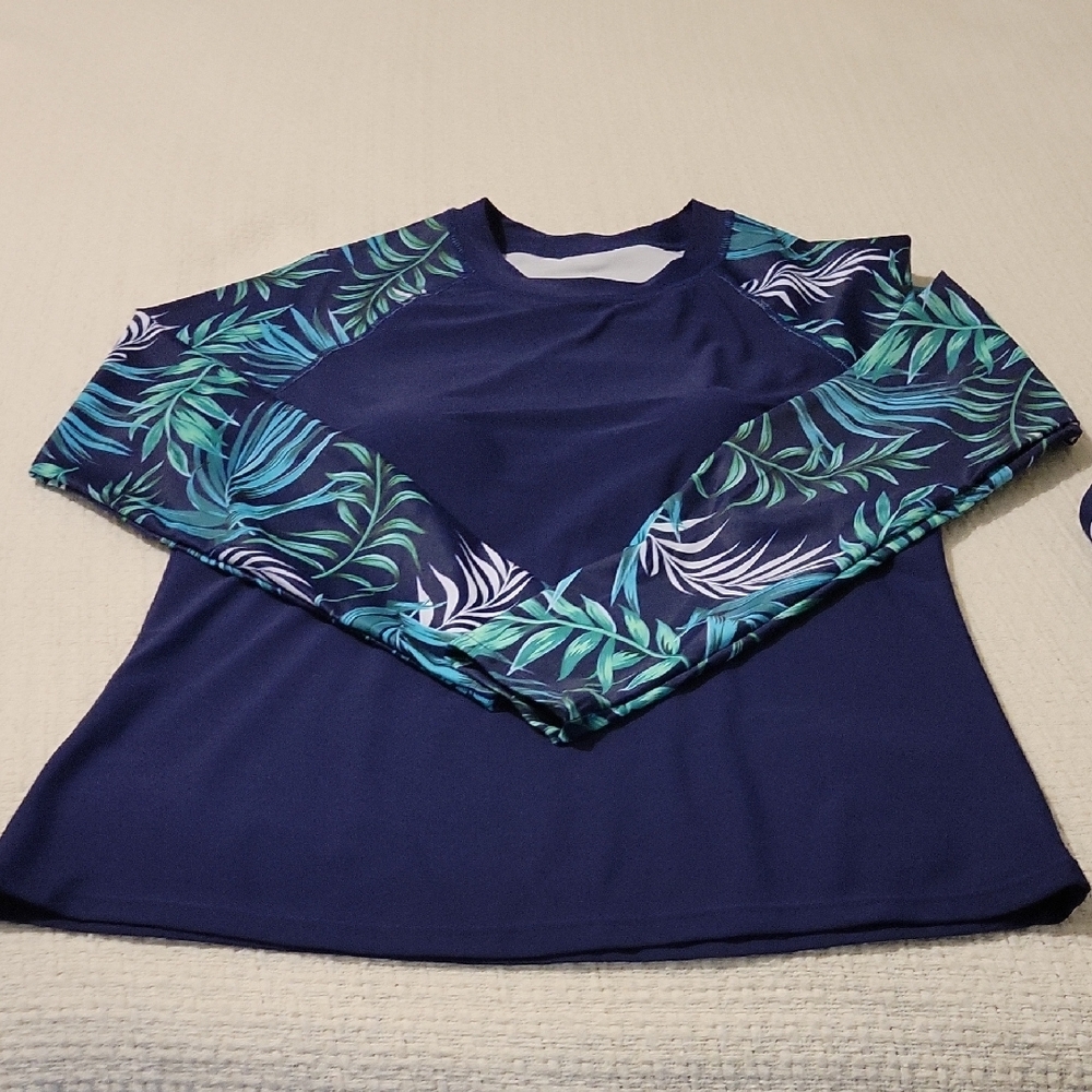 Blue and Green Leaf Print Swim Set - Picture 2 of 5